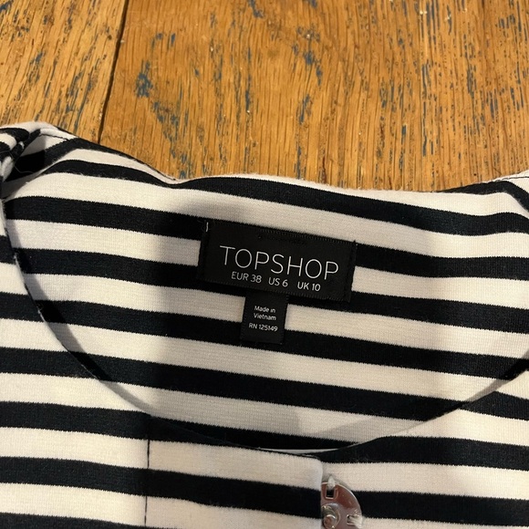 💙 TOPSHOP Striped Peplum Blazer – Navy & White – Size 6 (US) - Picture 2 of 8